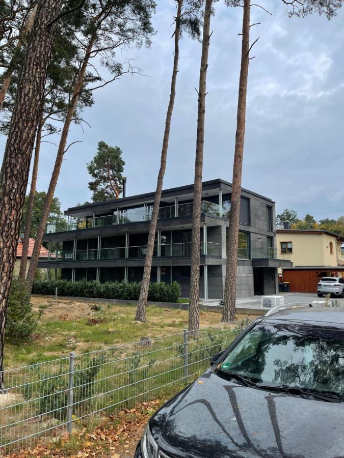 Basalt Lodge Am Lehnitzsee Ораниенбург Экстерьер фото